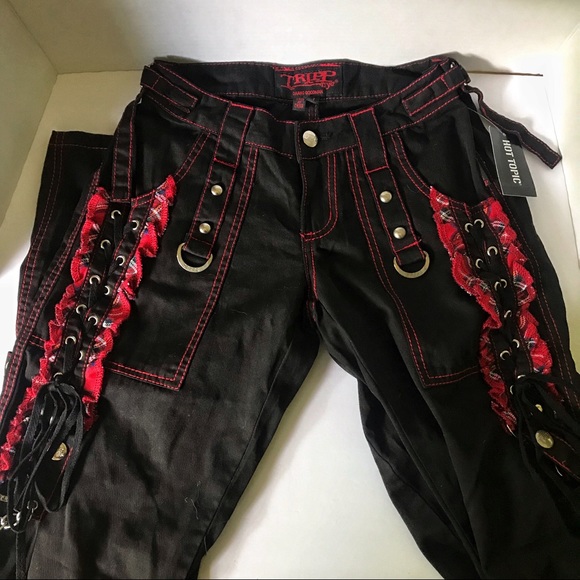 red plaid pants with chain
